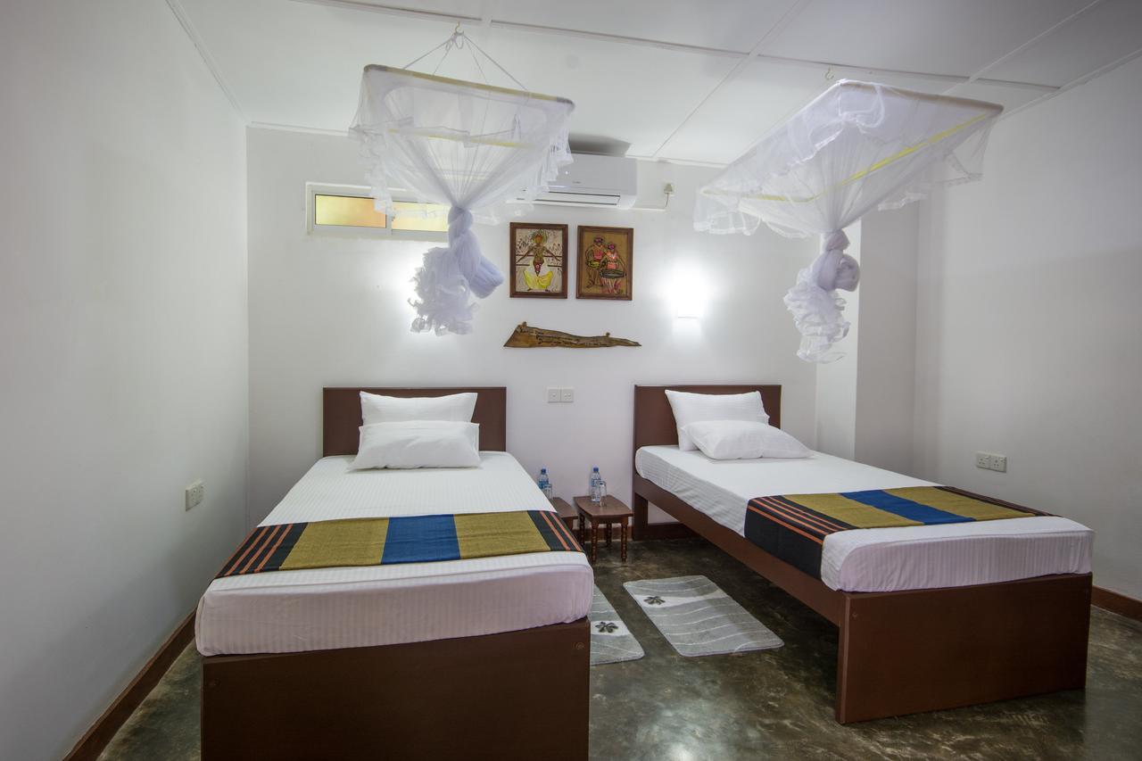 Udawatta Kele Villa Kandy Exterior foto